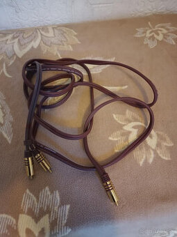 Prodám audio CINCH kabel-OEHLBACH 2.5M