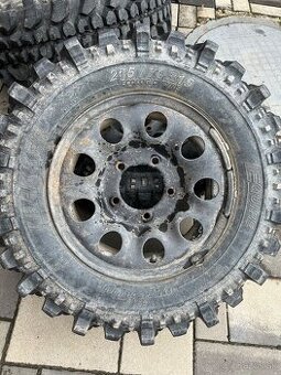 215/70/r15 5x139,7 pneu