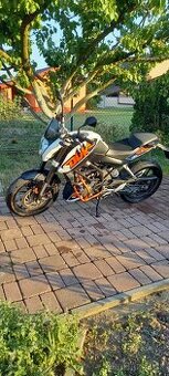KTM Duke 125