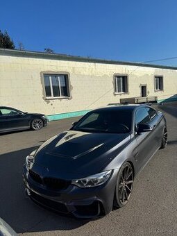 BMW F32