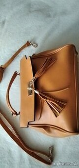 elegantna kabelka
