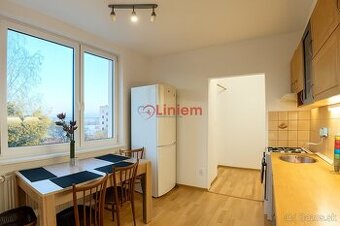 Na prenájom-2,5 izbový byt na Klokočine - 1