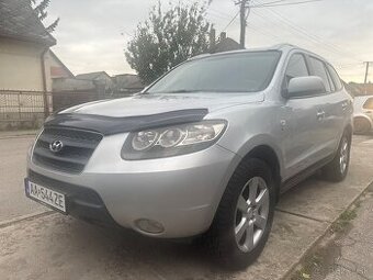 Predám zachovalý Hyundai Santa fe 4x4