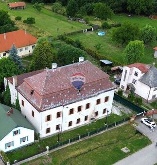 Barokový kaštieľ grófa Andrássyho, 1049m2,  Drnava pri Drien