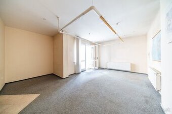 Na prenájom kancelárske priestory s terasou, 30 m2, Košice