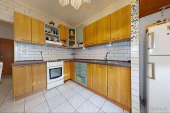 Na predaj 3-izbový byt, Jasovská ulica – Petržalka