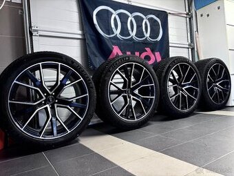 Audi Sport Q8, SQ8 R22 Zimne