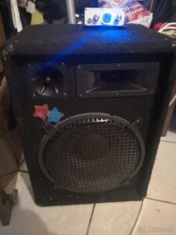 Reproduktor so zosilňovačom, 600W