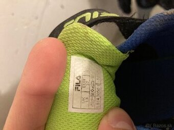 Botasky Adidas EU31 a Fila EU32