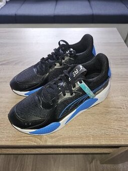 Predám nové bežecké tenisky MB AMG Petronas veľkosť 42