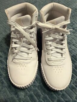 Tenisky puma 37,5