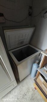 Predam stary mrazak calex 120 l