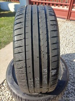 225/45 r18 letné pneumatiky ,Michelin