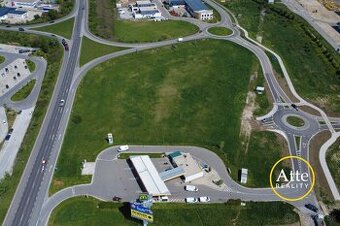 Na predaj: 1,7ha komerčný stavebný pozemok na obchvate