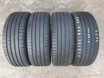 205/45 R17 -letné Dunlop
