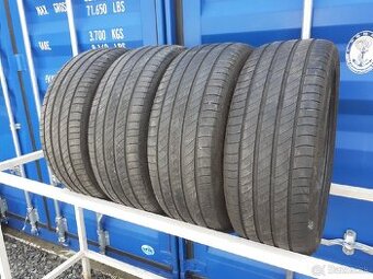 DOT2022, 215/50R17 Michelin