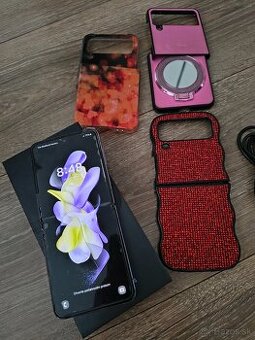 Samsung Galaxy Z FLip 4 fialovy