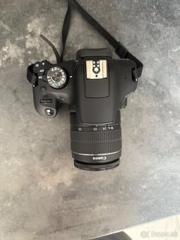 Canon EOS 2000D
