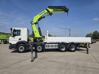 Scania P 500 8x4 s hydraulickou rukou