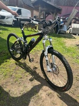 Scott carbon