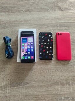 Apple iPhone SE 2020 / 64GB Biely / TOP stav