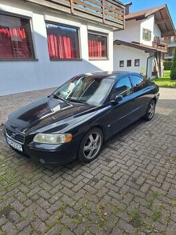 Volvo S60 2.4D5 - 1