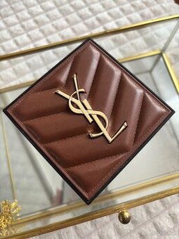 Úplne nový len skladovaný bronzer Yves Sint Lurent