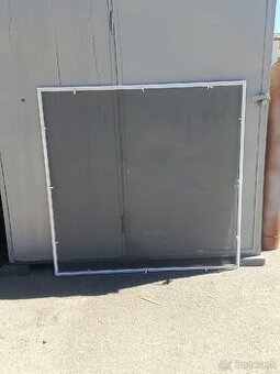 Sieťka proti hmyzu na okno