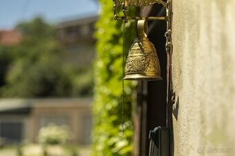 Historický rodinný dom v srdci obce Štiavnické Bane - 1