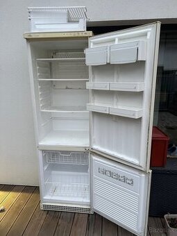 Chladnička s mraznickou