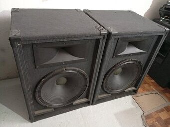 Dvojpásmové reprobedne 2x1200W Max.