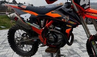 Akrapovič koncovka + zvod KTM SXF 450
