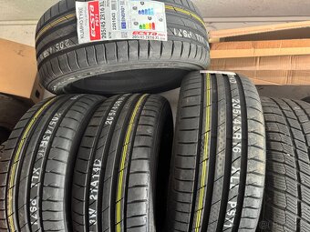 Predam pneu. KUMHO Ecsta 205/45 R16