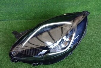 ford puma svetlo led 2019+