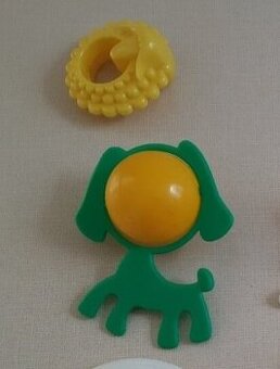 Retro hrkálky staré chrastítka