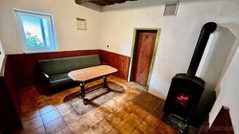 Predaj 2 izbový rod. dom s pozemkom Pača Voľný ihneď