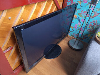 predam plazmovy televizor Panasonic Viera