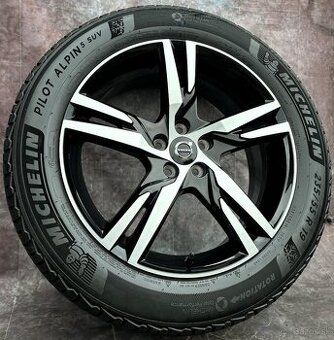 Zimní zánovní sada Volvo XC60 235/55R19 105V