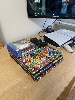 Sony PlayStation 4 Pro 1TB.