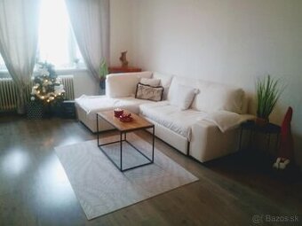 Južná trieda - veľký 3 izbový byt na predaj