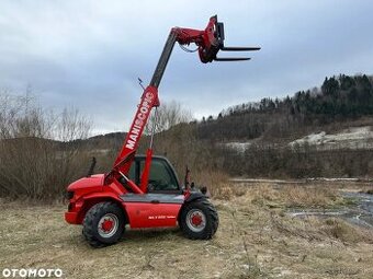 Teleskopický nakladač Manitou MLT523 s dosahom 5 m, nosnosťo