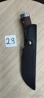 Turistický nôž s kresadlom