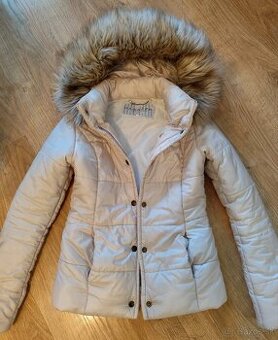 Prechodná bunda s kožušinou