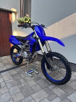 Yamaha YZ450F 2022