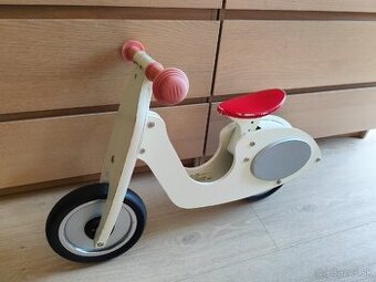 Drevené odrážadlo Vespa