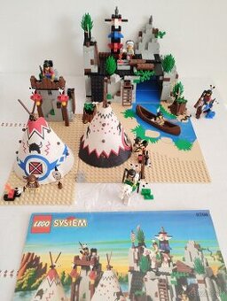 LEGO Western 6766 Rapid River Village