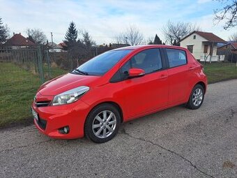 Toyota Yaris 1,33 Dual VVT-i r.v.2011
