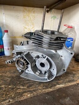 Bloky Jawa 250/353 polbubon