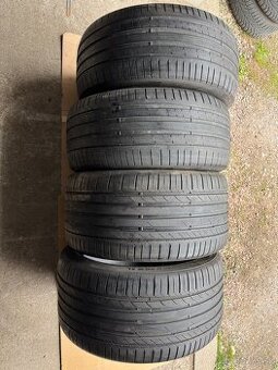 315/35R20 - 275/40R20