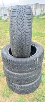 215/55 R17 pneu-zima m+s